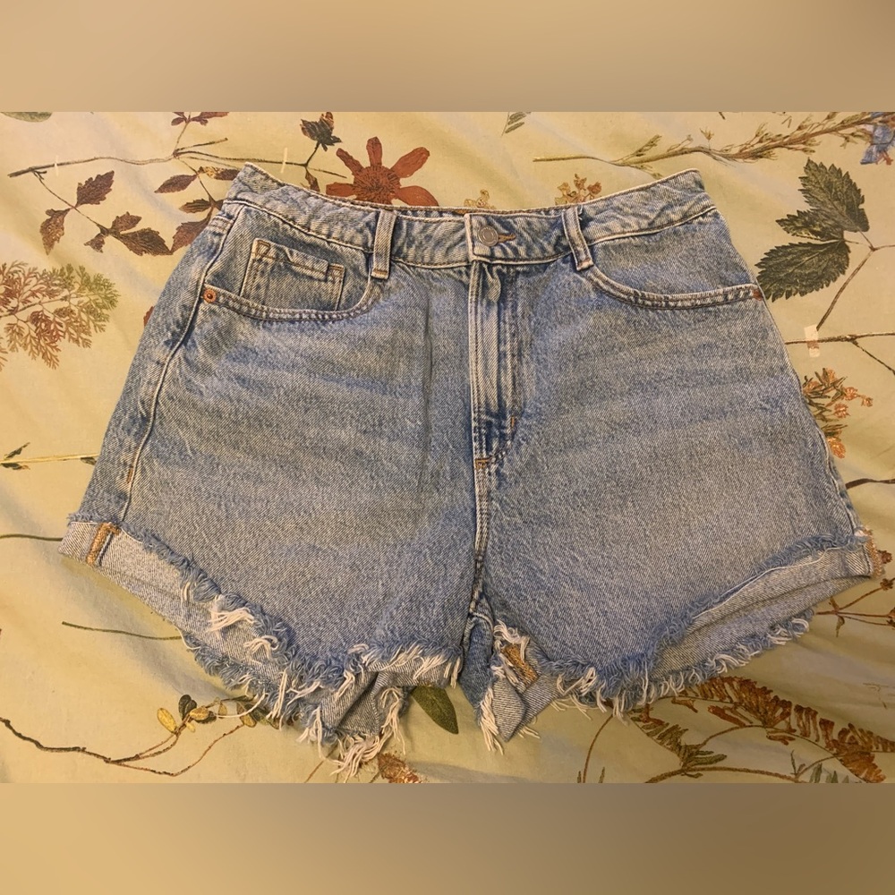 Cut Off High Waisted Acid Wash Denim Dynamite Shorts